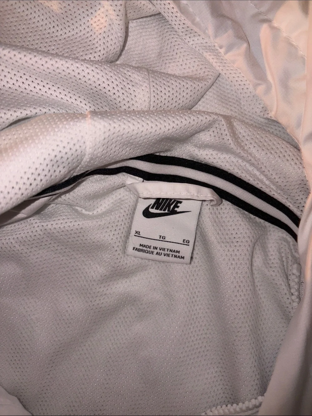 Nike Men's Two-Tone Hooded Windbreaker in White and Gray